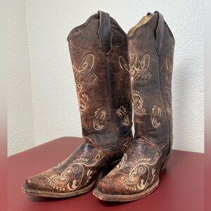 Tan Leather Circle G boots with Embroidery